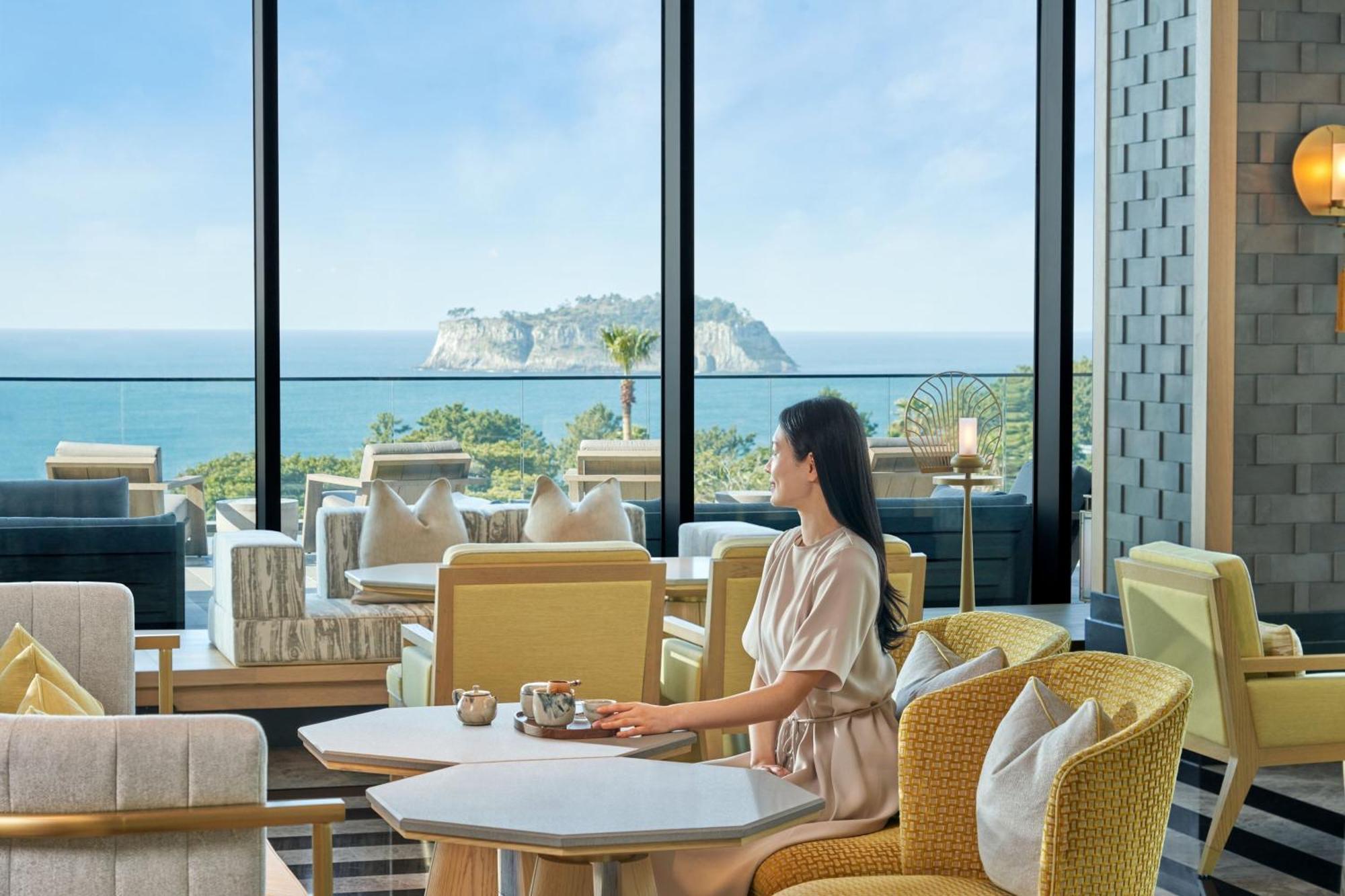 Jw Marriott Jeju Resort & Spa Сеогвипо Екстериор снимка