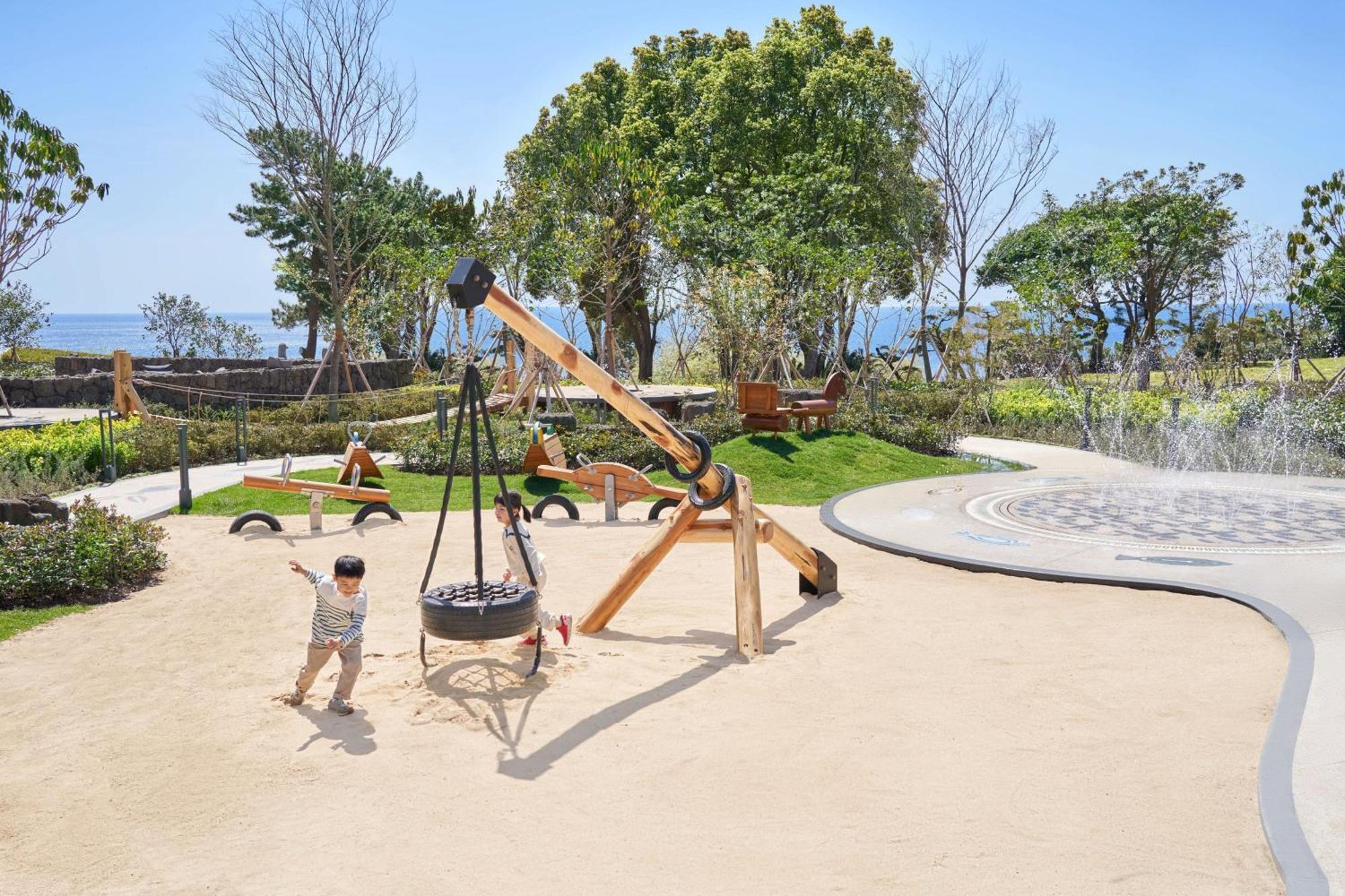 Jw Marriott Jeju Resort & Spa Сеогвипо Екстериор снимка