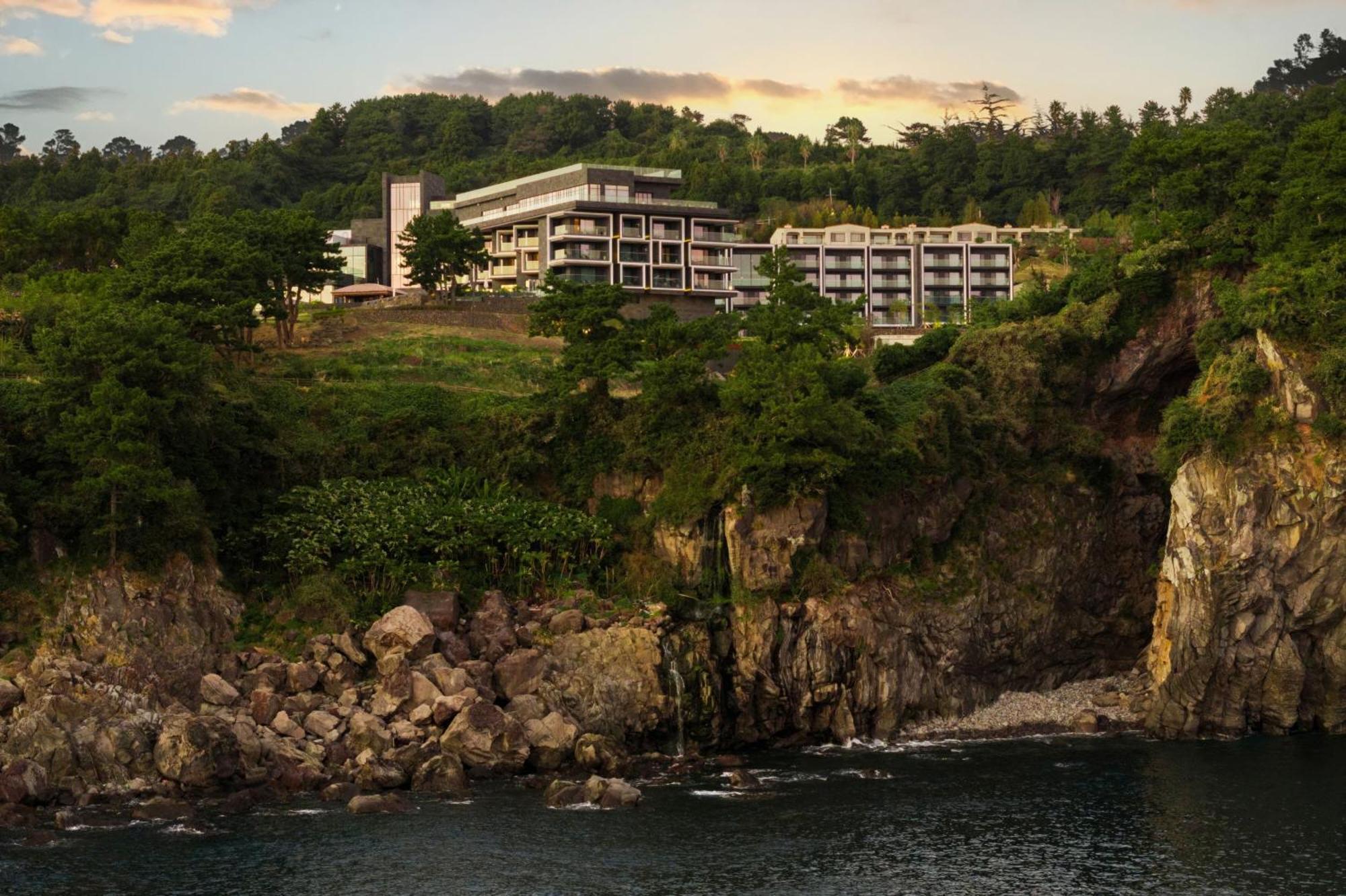 Jw Marriott Jeju Resort & Spa Сеогвипо Екстериор снимка