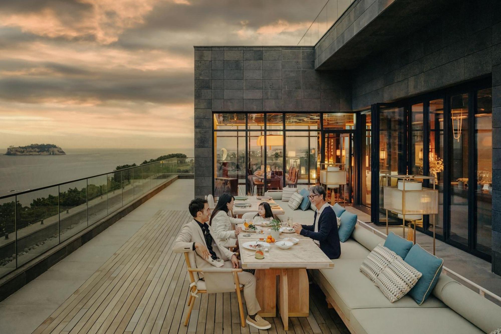 Jw Marriott Jeju Resort & Spa Сеогвипо Екстериор снимка