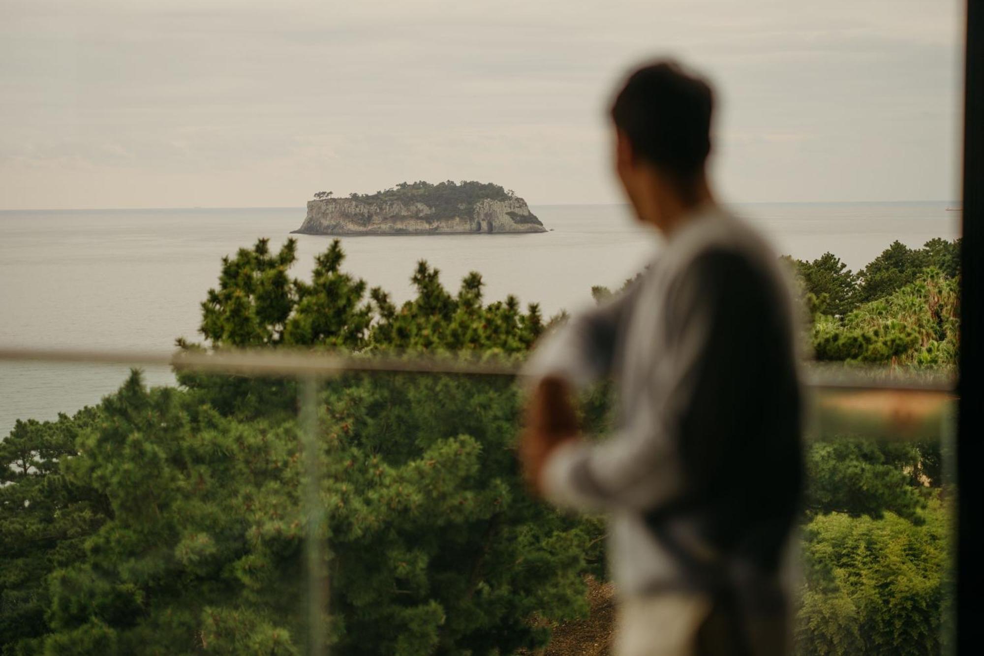 Jw Marriott Jeju Resort & Spa Сеогвипо Екстериор снимка